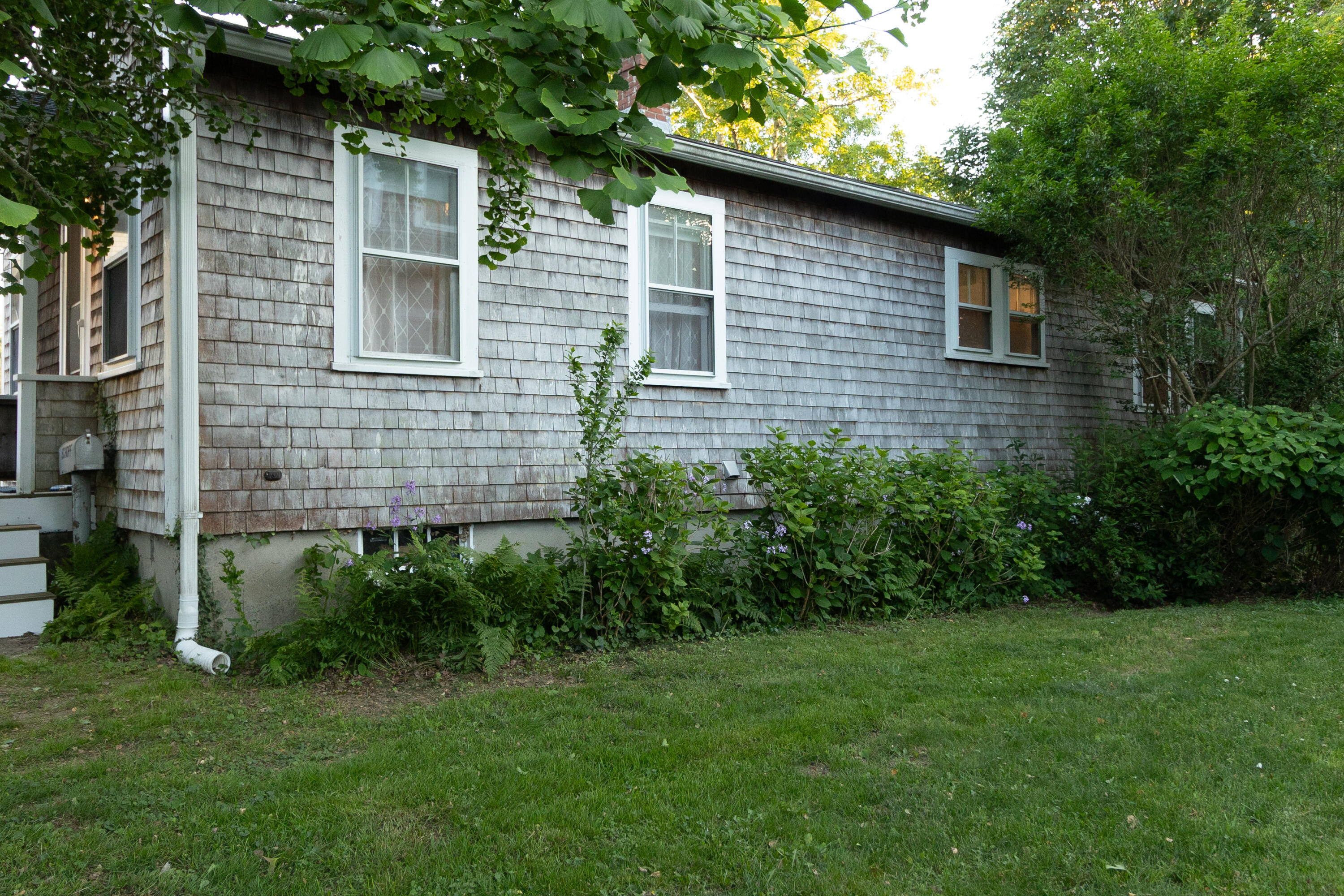 9 Cricket Lane Falmouth MA 02543
