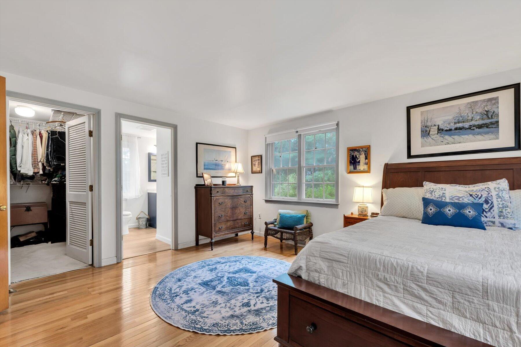 8 Golf Links Circle Sandwich MA 02563