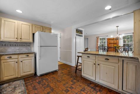 15 Hunters Trail Sandwich MA 02563