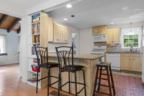 15 Hunters Trail Sandwich MA 02563