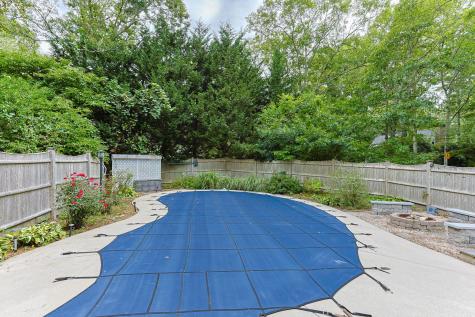 15 Hunters Trail Sandwich MA 02563