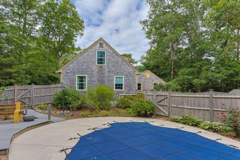 15 Hunters Trail Sandwich MA 02563