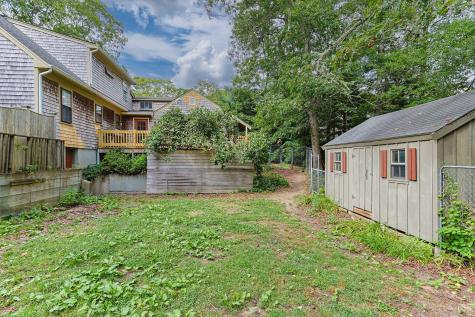 15 Hunters Trail Sandwich MA 02563