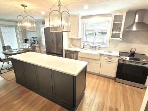 66 Earle Road Harwich MA 02671