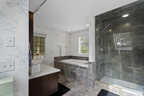 41 Hayward Road Barnstable MA 02632