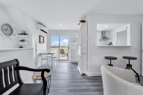 4 Arrowhead Circle MA 02537