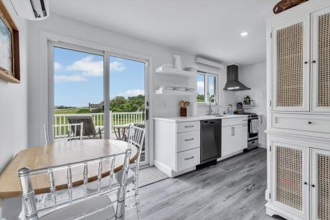 4 Arrowhead Circle MA 02537