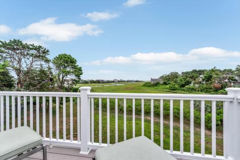 4 Arrowhead Circle MA 02537