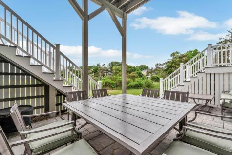4 Arrowhead Circle MA 02537