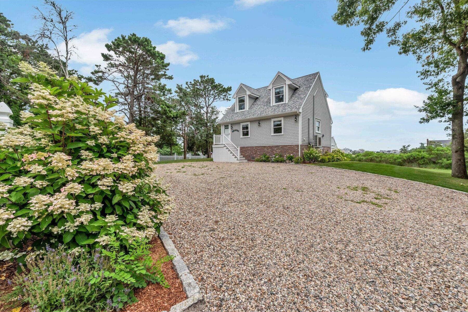 4 Arrowhead Circle East Sandwich MA 02537