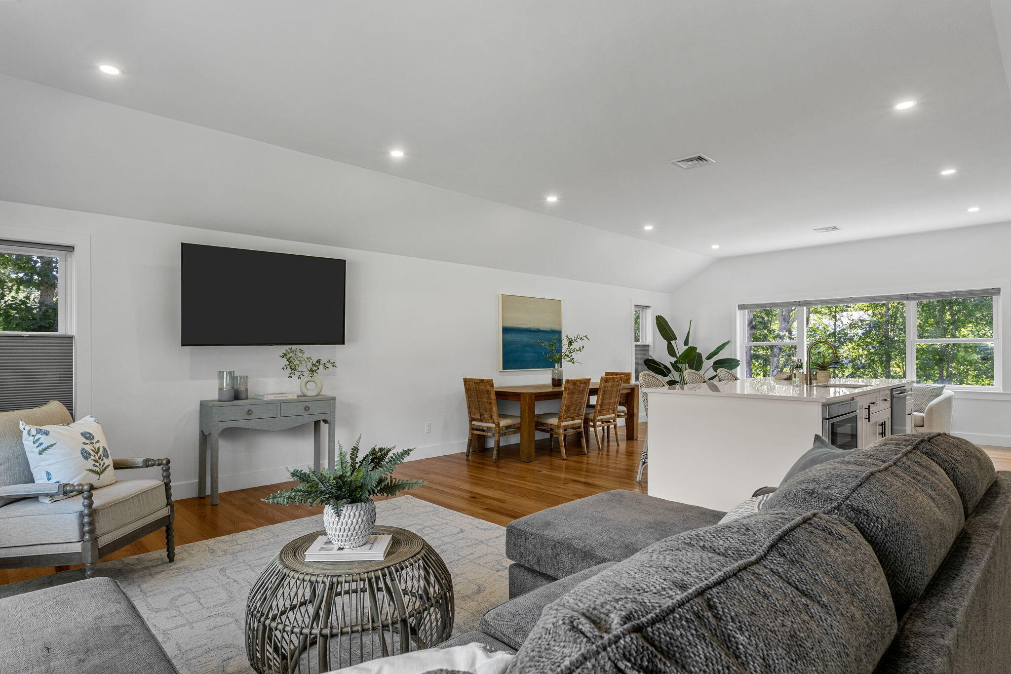 11 Madeline Road Teaticket MA 02536