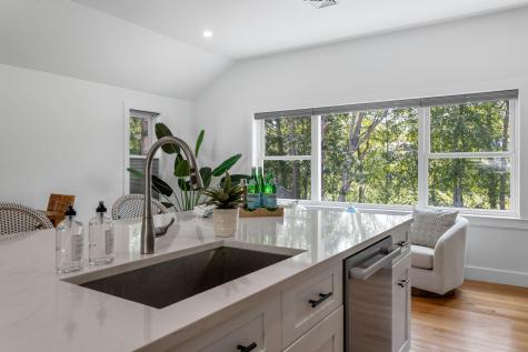 11 Madeline Road Teaticket MA 02536