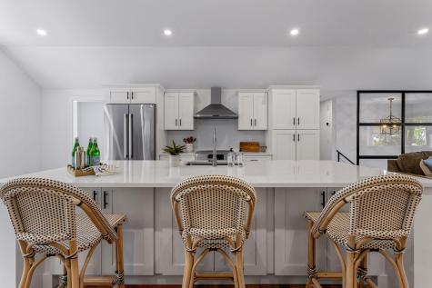 11 Madeline Road Teaticket MA 02536