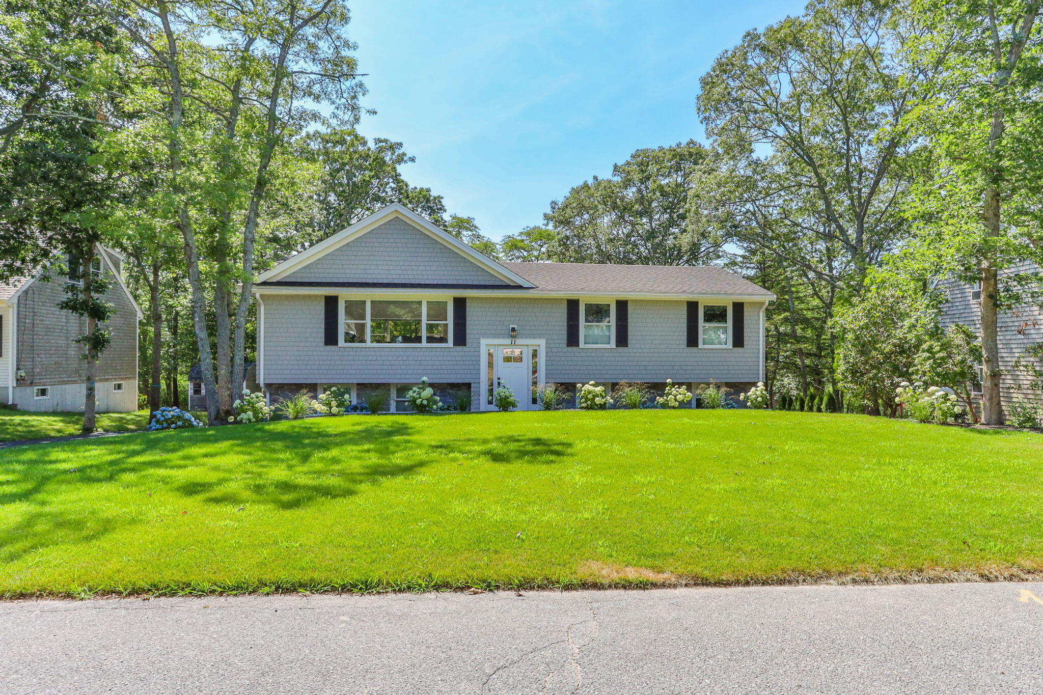 11 Madeline Road Teaticket MA 02536