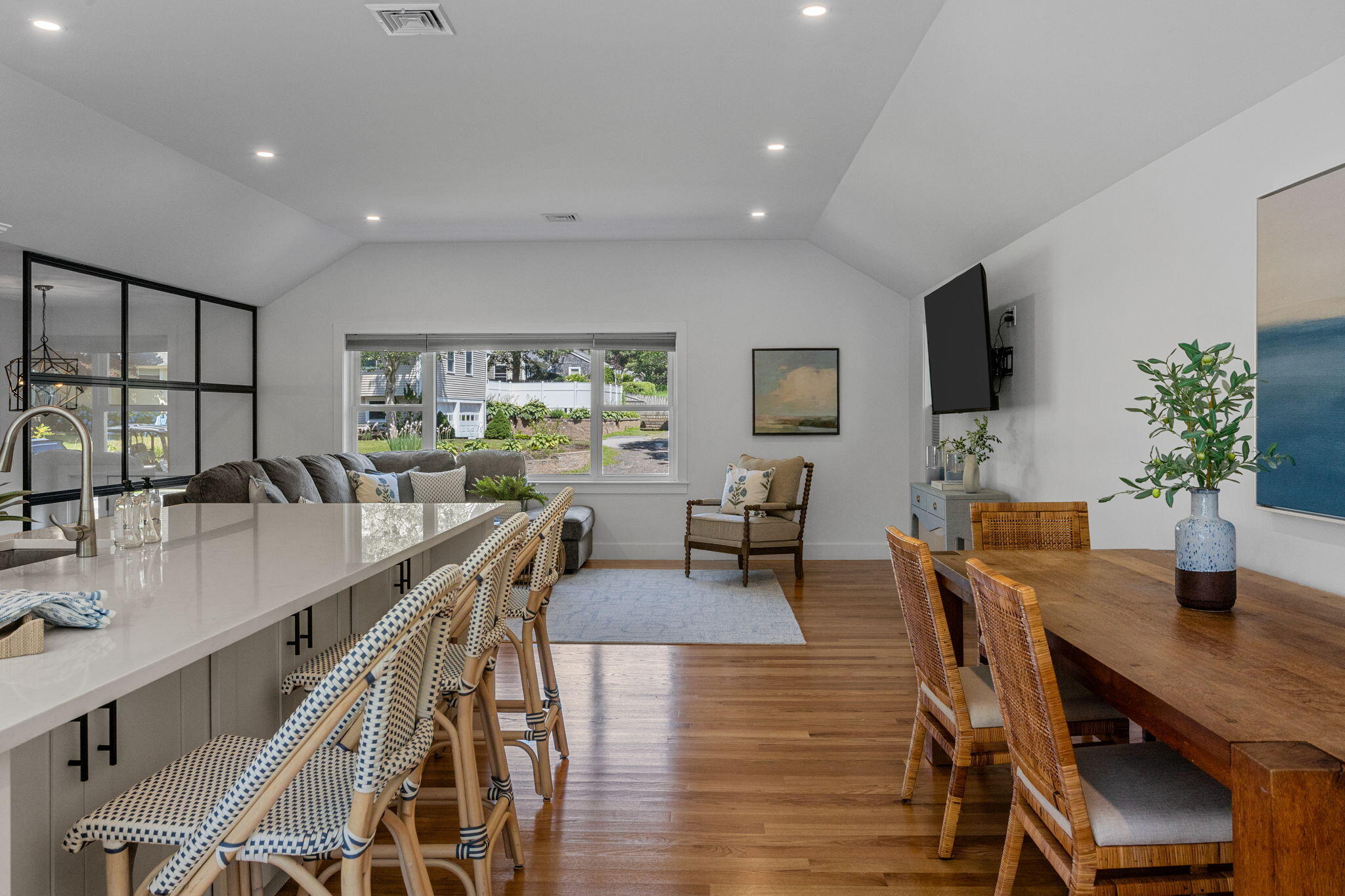 11 Madeline Road Teaticket MA 02536