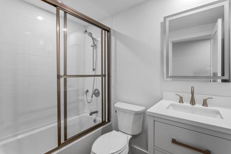 11 Madeline Road Teaticket MA 02536