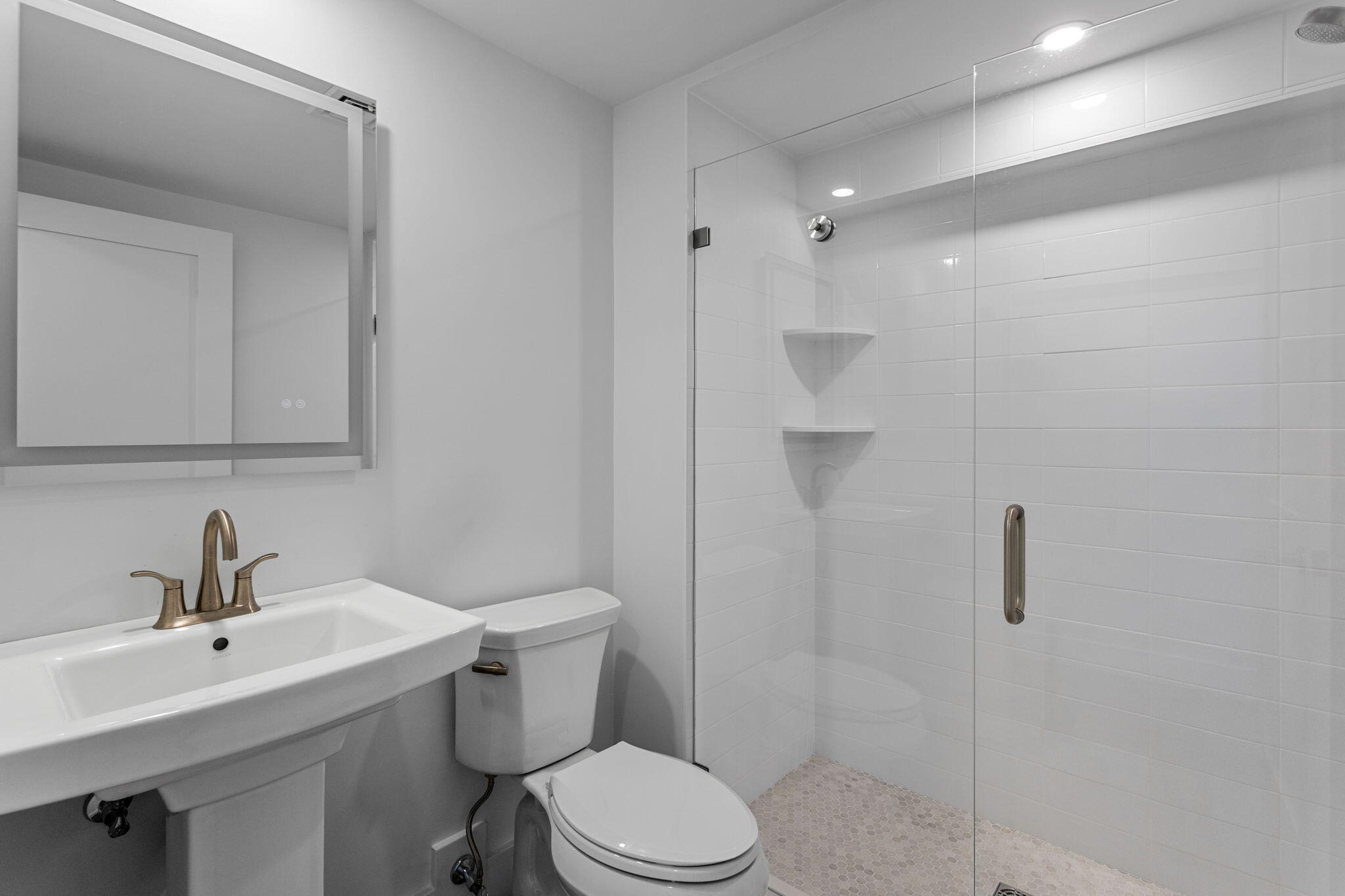 11 Madeline Road Teaticket MA 02536