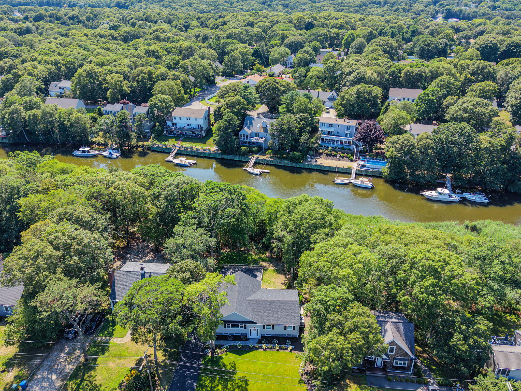 11 Madeline Road Teaticket MA 02536