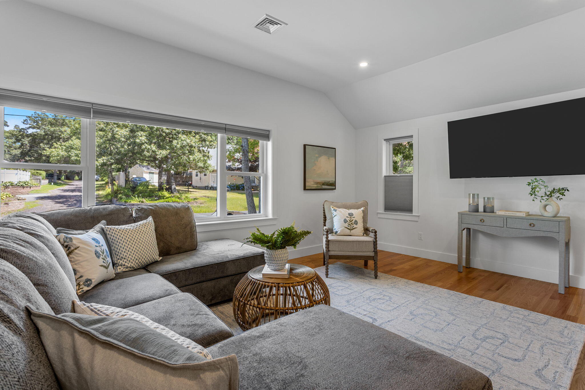 11 Madeline Road Teaticket MA 02536