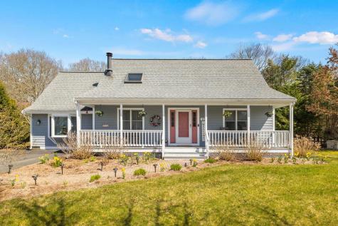 61 Meadow View Drive Falmouth MA 02536