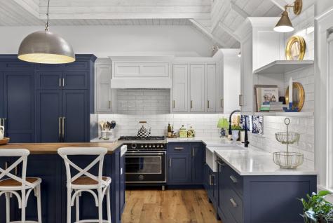 27 Evangeline Road MA 02540