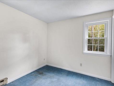 32 Willington Avenue Barnstable MA 02648