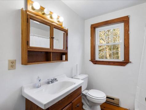 32 Willington Avenue Barnstable MA 02648