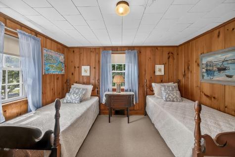 33 Horsefoot Road West Dennis MA 02670