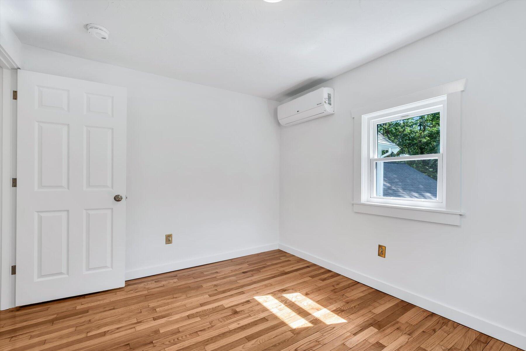 3 Viber Lane Teaticket MA 02536