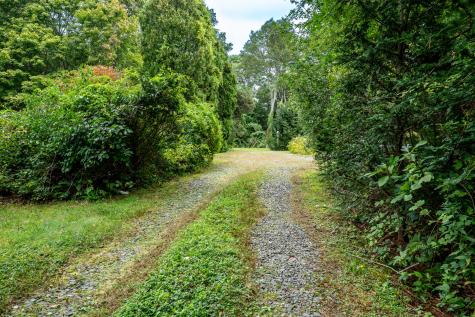 322 Old Stage Road Centerville MA 02632