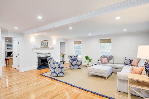 22 Center Lane Centerville MA 02632