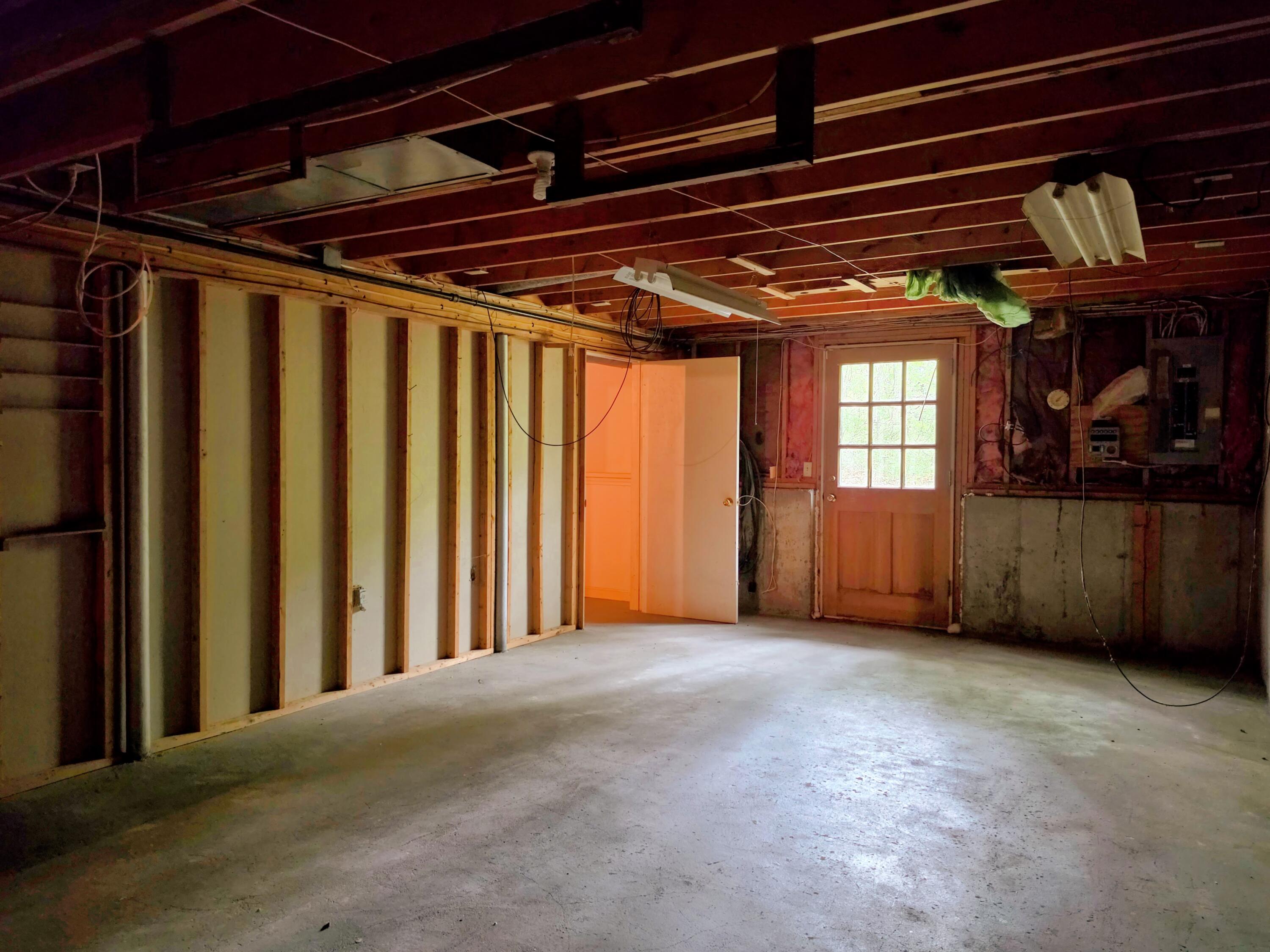 85 Collingwood Drive Yarmouth MA 02675