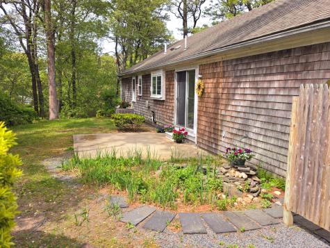 85 Collingwood Drive Yarmouth MA 02675