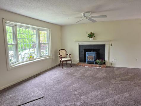 85 Collingwood Drive Yarmouth MA 02675