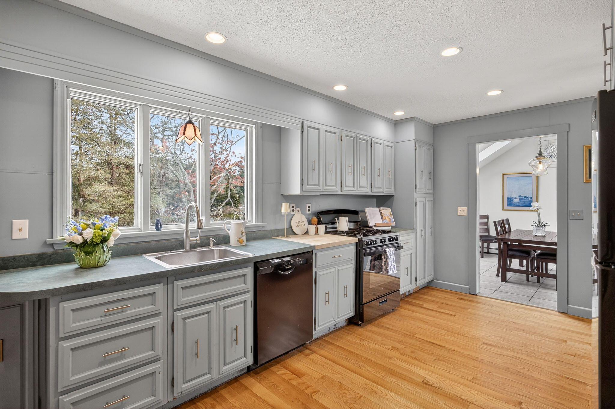 102 Nashawena Street Falmouth MA 02540