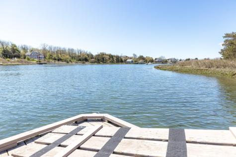102 Nashawena Street Falmouth MA 02540