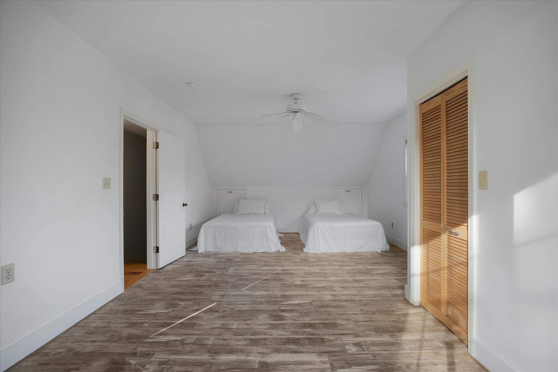 116 Franklin Terrace Tisbury MA 02568