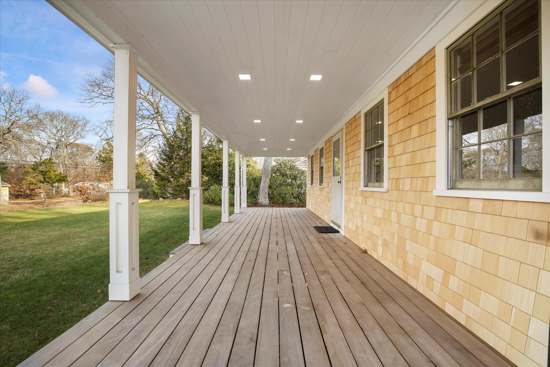 116 Franklin Terrace Tisbury MA 02568