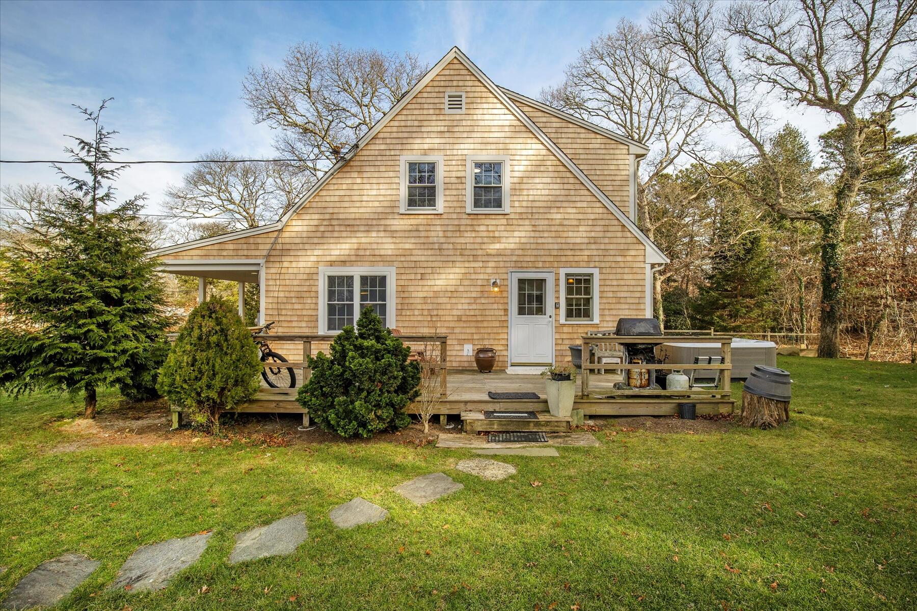 116 Franklin Terrace Tisbury MA 02568