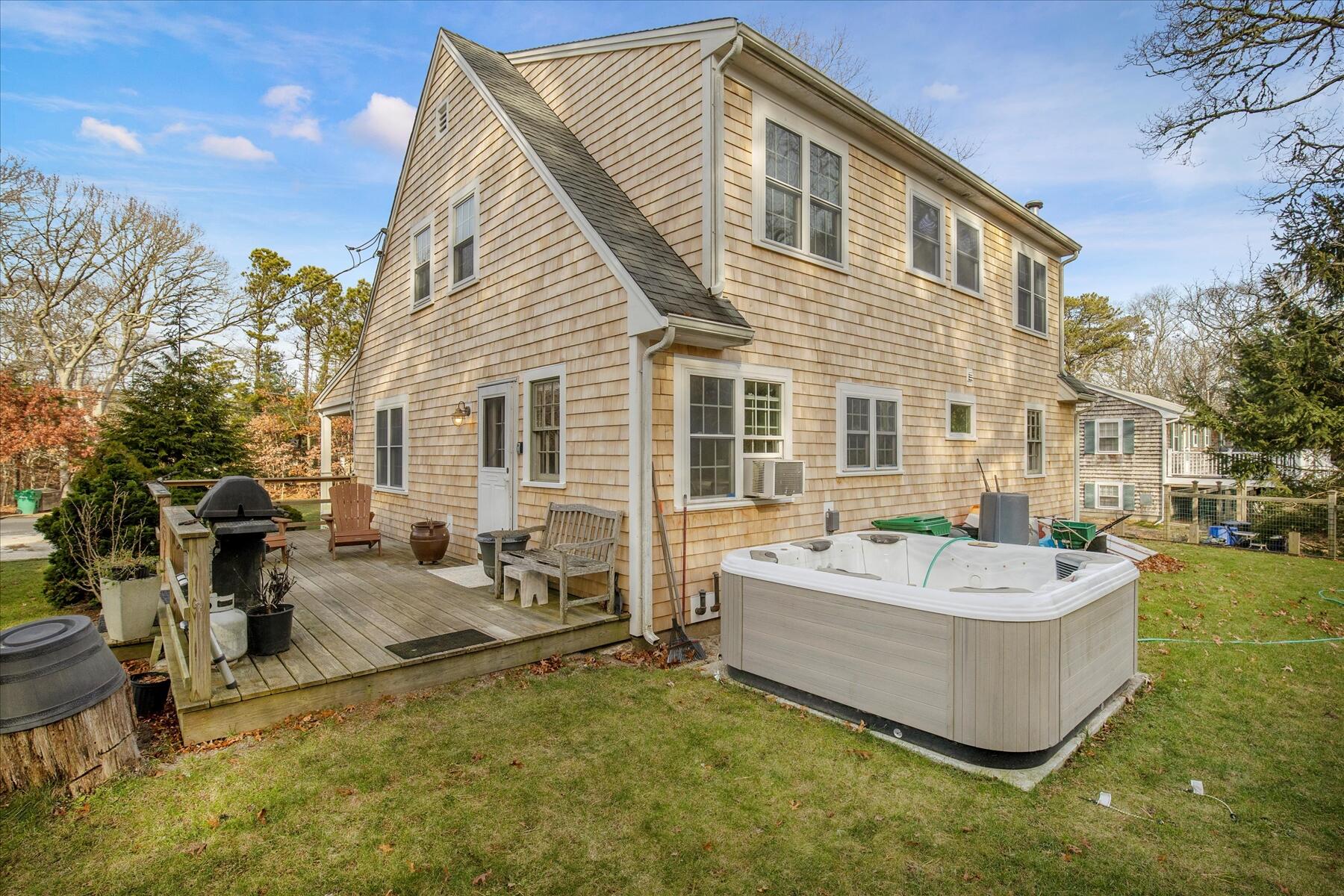 116 Franklin Terrace Tisbury MA 02568