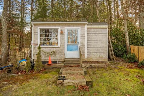 116 Franklin Terrace Vineyard Haven MA 02568