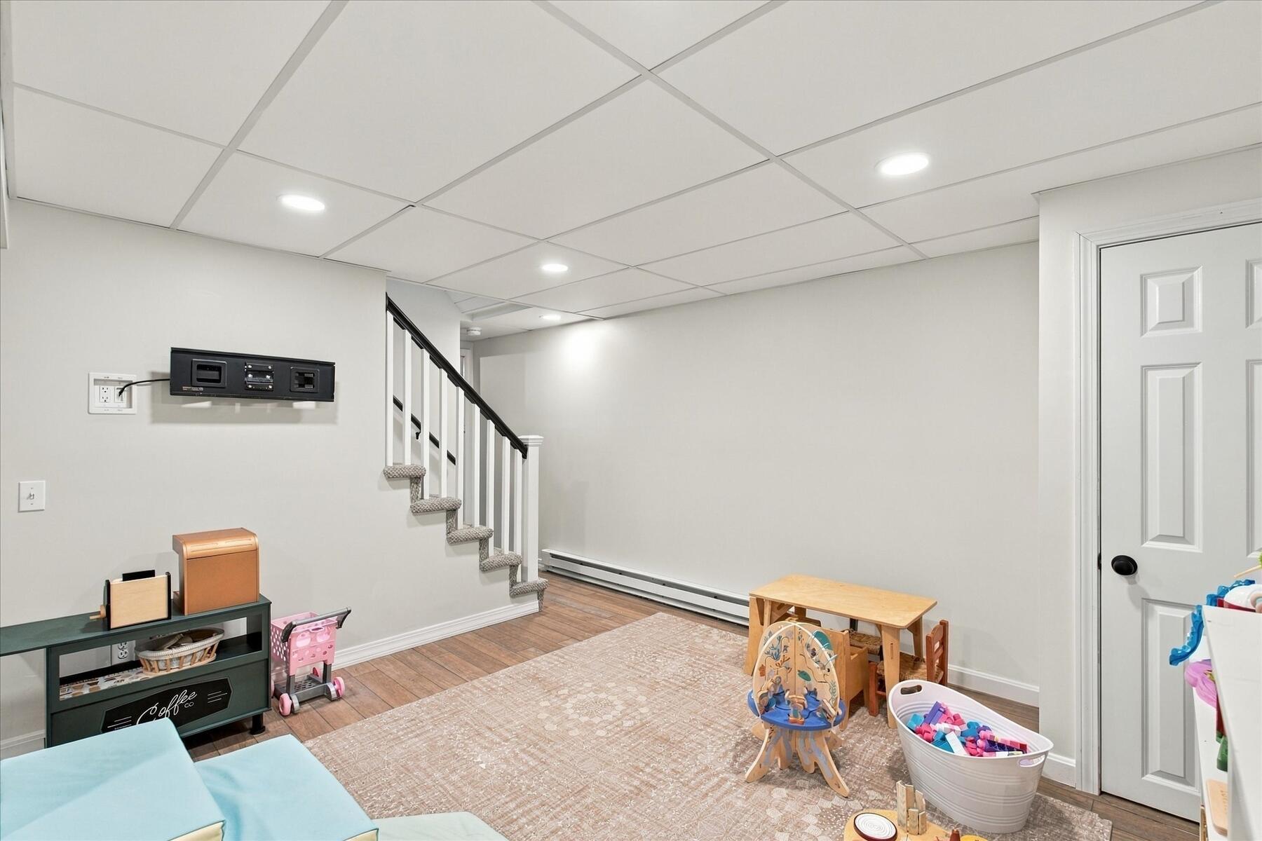 172 Oxford Drive Cotuit MA 02635