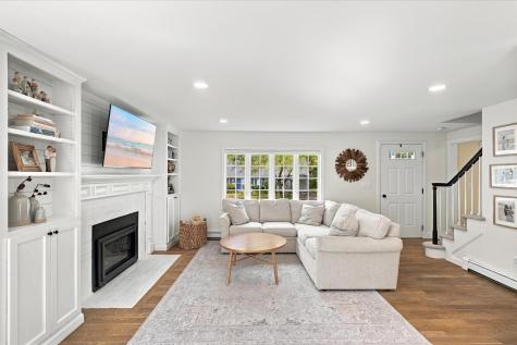 172 Oxford Drive Cotuit MA 02635
