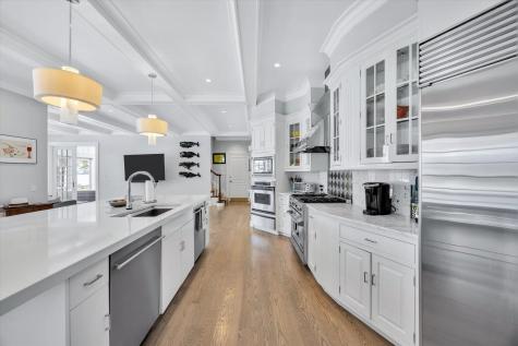 25 Oyster Way Barnstable MA 02655