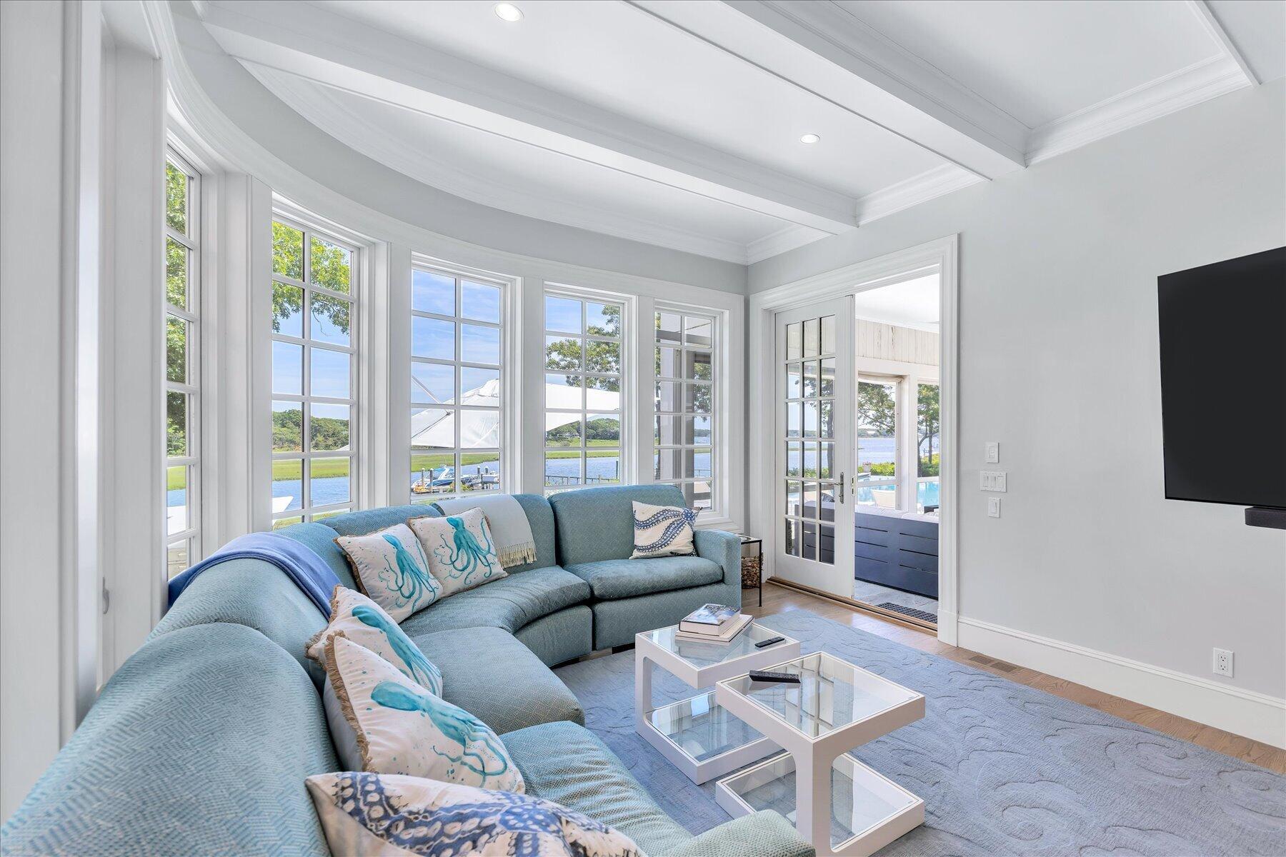 25 Oyster Way Osterville MA 02655