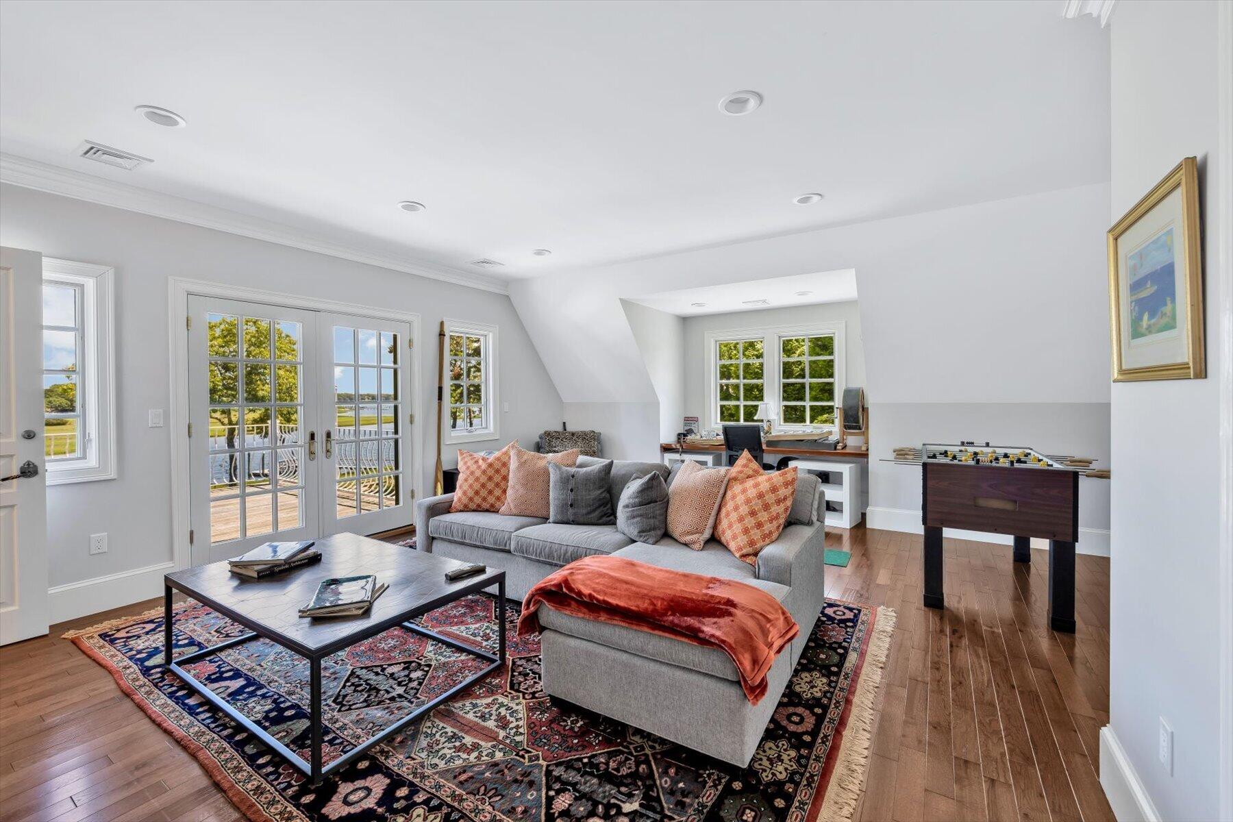 25 Oyster Way Osterville MA 02655