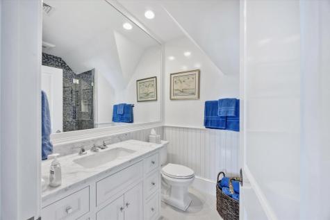 25 Oyster Way Barnstable MA 02655