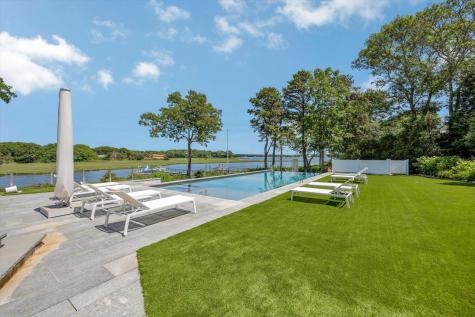 25 Oyster Way Barnstable MA 02655
