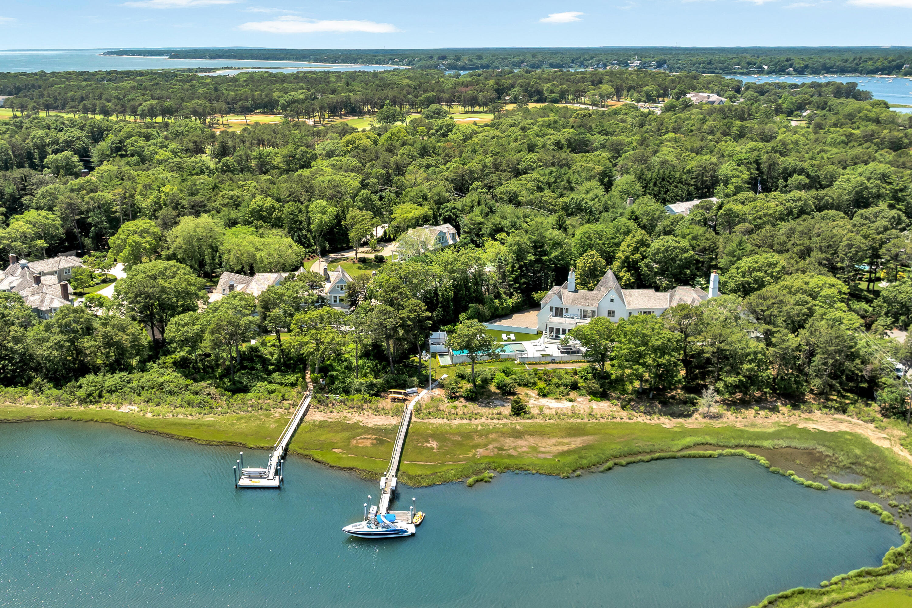 25 Oyster Way Osterville MA 02655