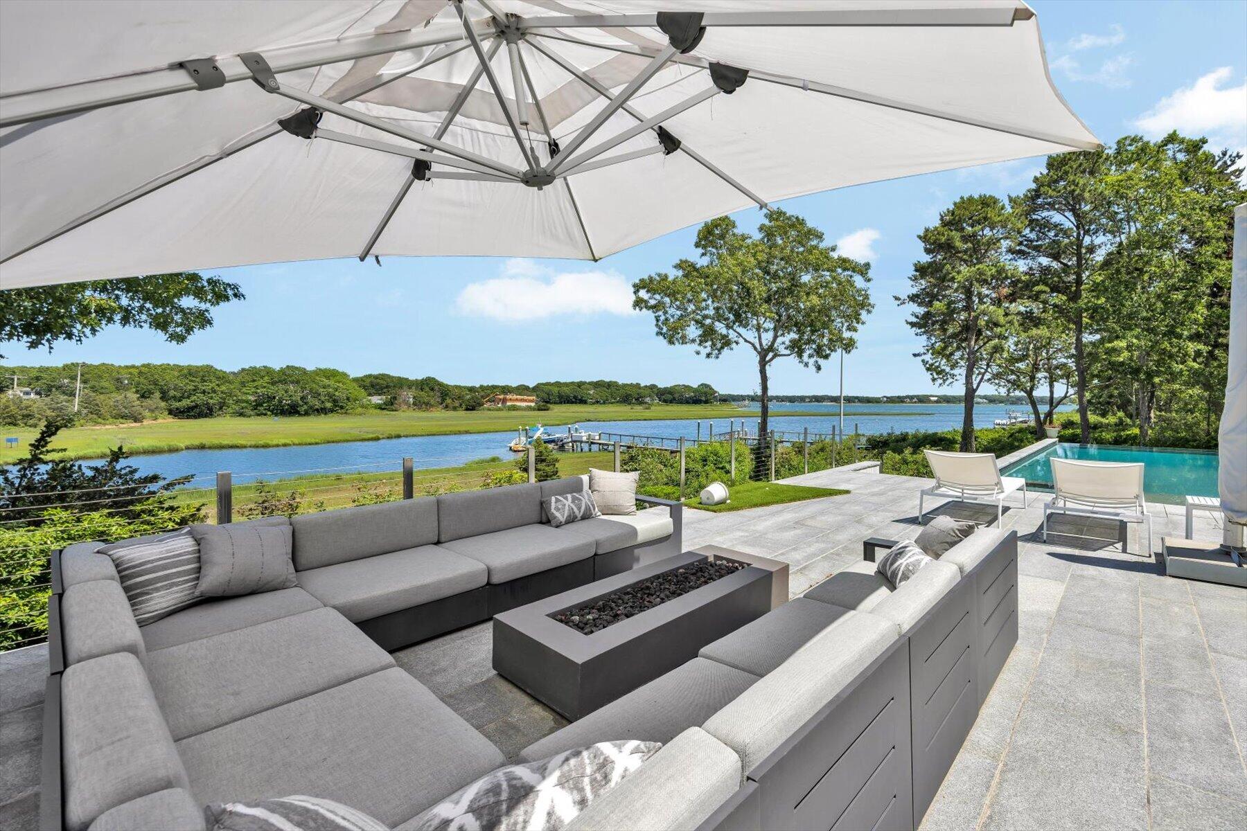25 Oyster Way Osterville MA 02655